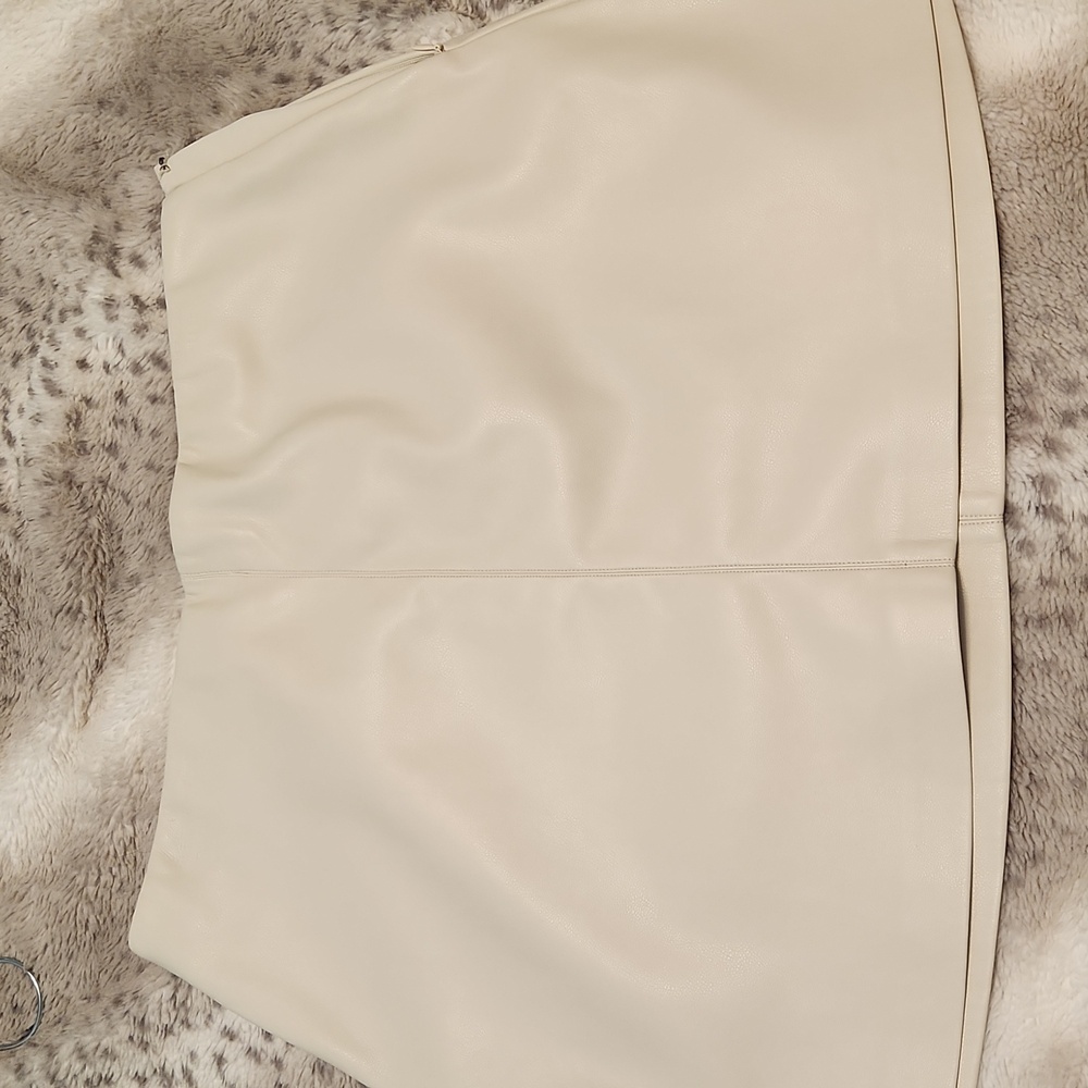 Dynamite short skirt tan leather look